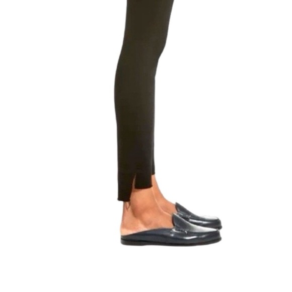 FRAME Denim Le Skinny de Jeanne Raw Stagger Hem Jeans in Black Film Noir Sz 26‎ - Picture 3 of 11